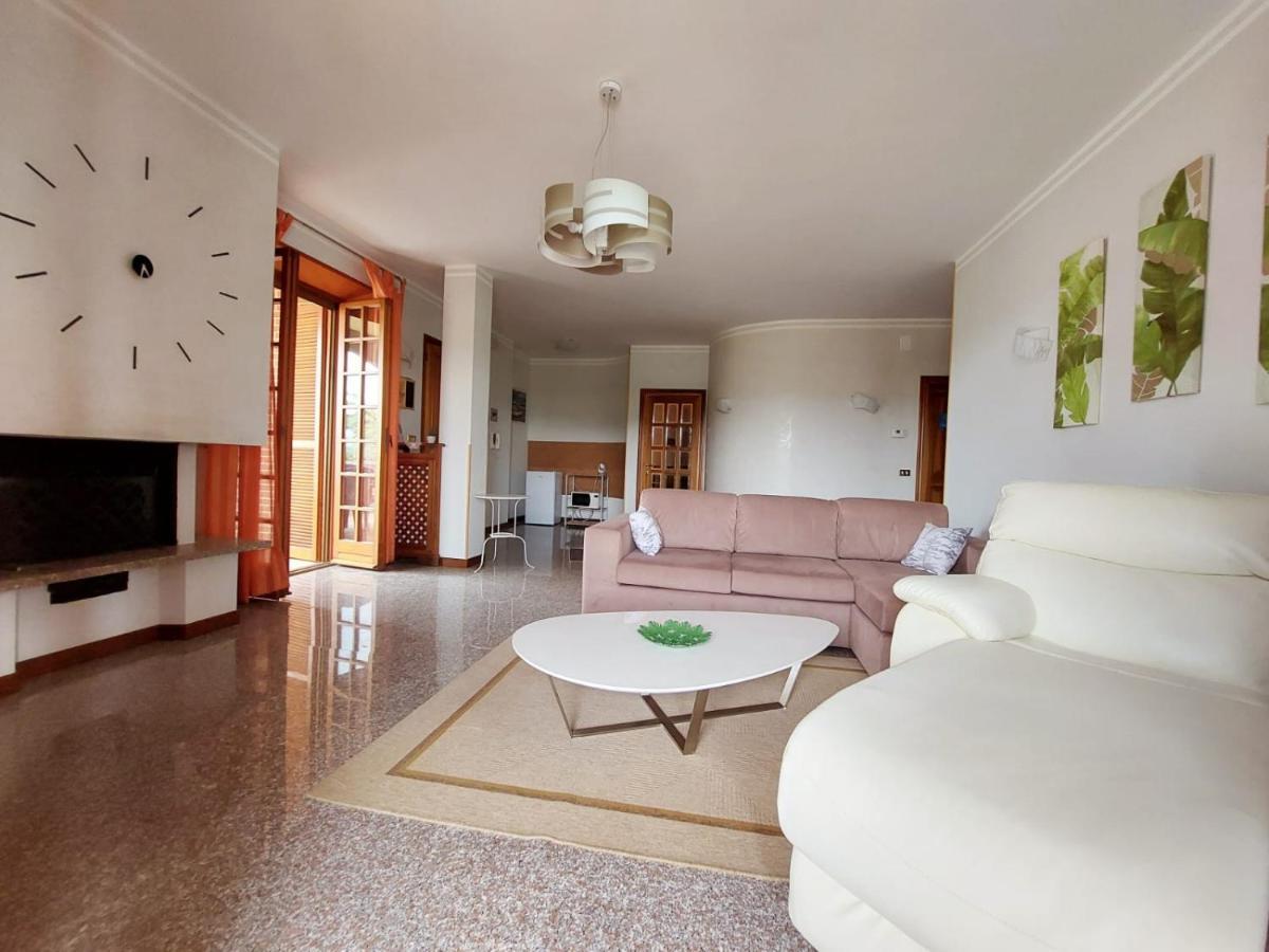 B&B Sotto Le Palme Molino Ciccolini Exterior photo